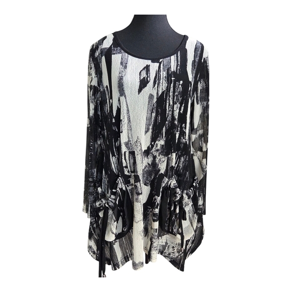 PAPA Abstract Black and White Women's Tunic witj Front Pockets Large - Picture 1 of 6